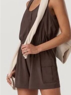 Vuori Villa Utility Romper with Elastic Waist
